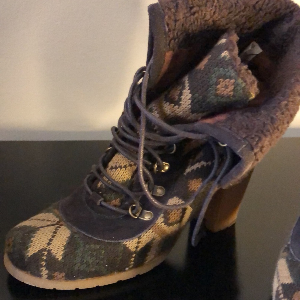 EUC Muk Luk Lug Boots - Picture 3 of 3